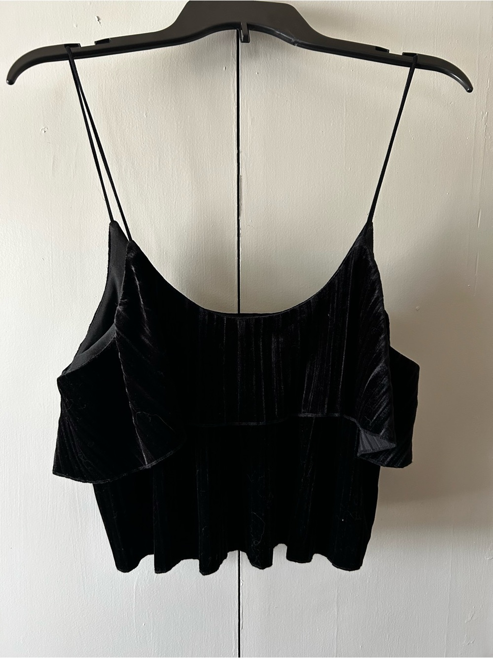 Elli White Black Crushed Velvet Spaghetti Strap Camisole